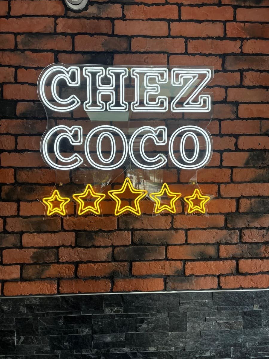 pose enseigne lumineuse magasin facade commerciale installation professionnelle boutique store led neon paris meilleur 14